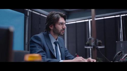 最新动作爆料新闻视频,惊险场面连番上演，主演幕后花絮大揭秘